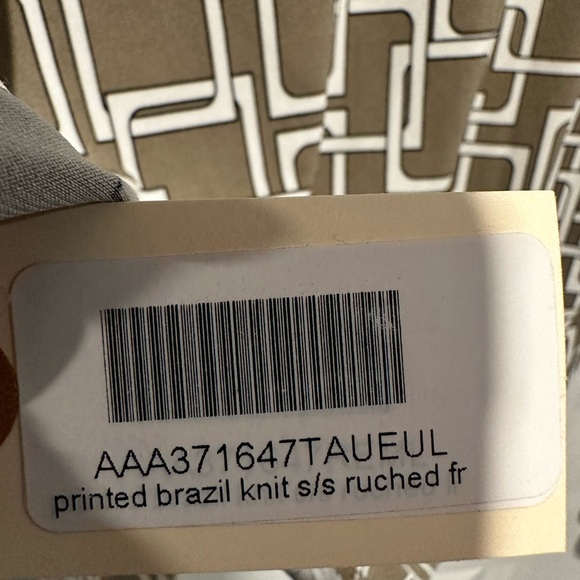 Kim & Co. Brazil Knit Short Sleeve Ruched Front Top - Picture 5 of 9